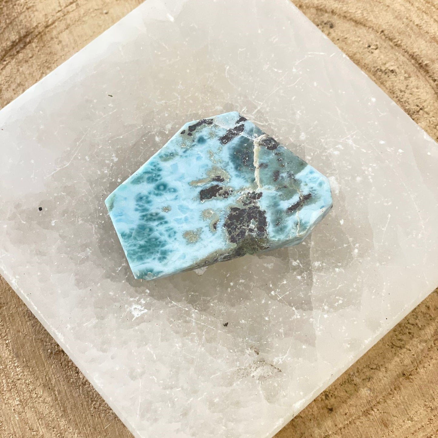 Larimar | Cristal da Nova Era Espiritual