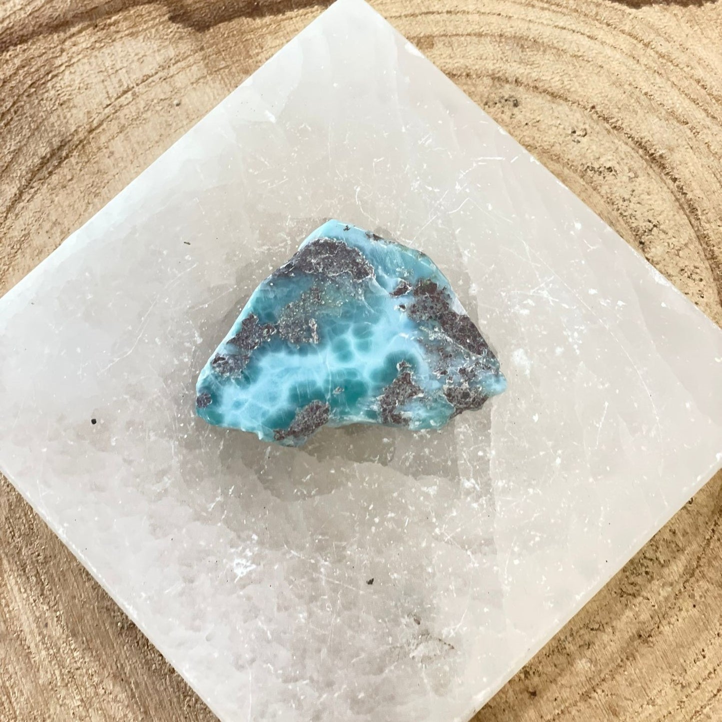 Larimar | Cristal da Nova Era Espiritual