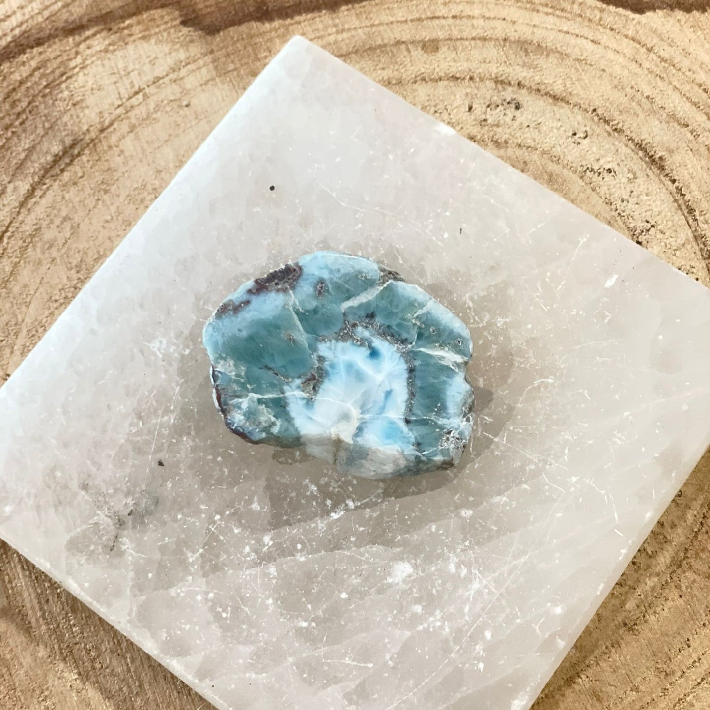 Larimar | Cristal da Nova Era Espiritual